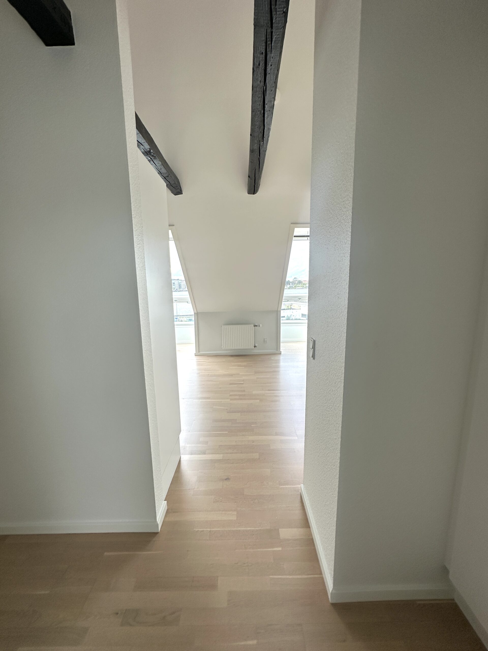 20250926_085228370_iOS