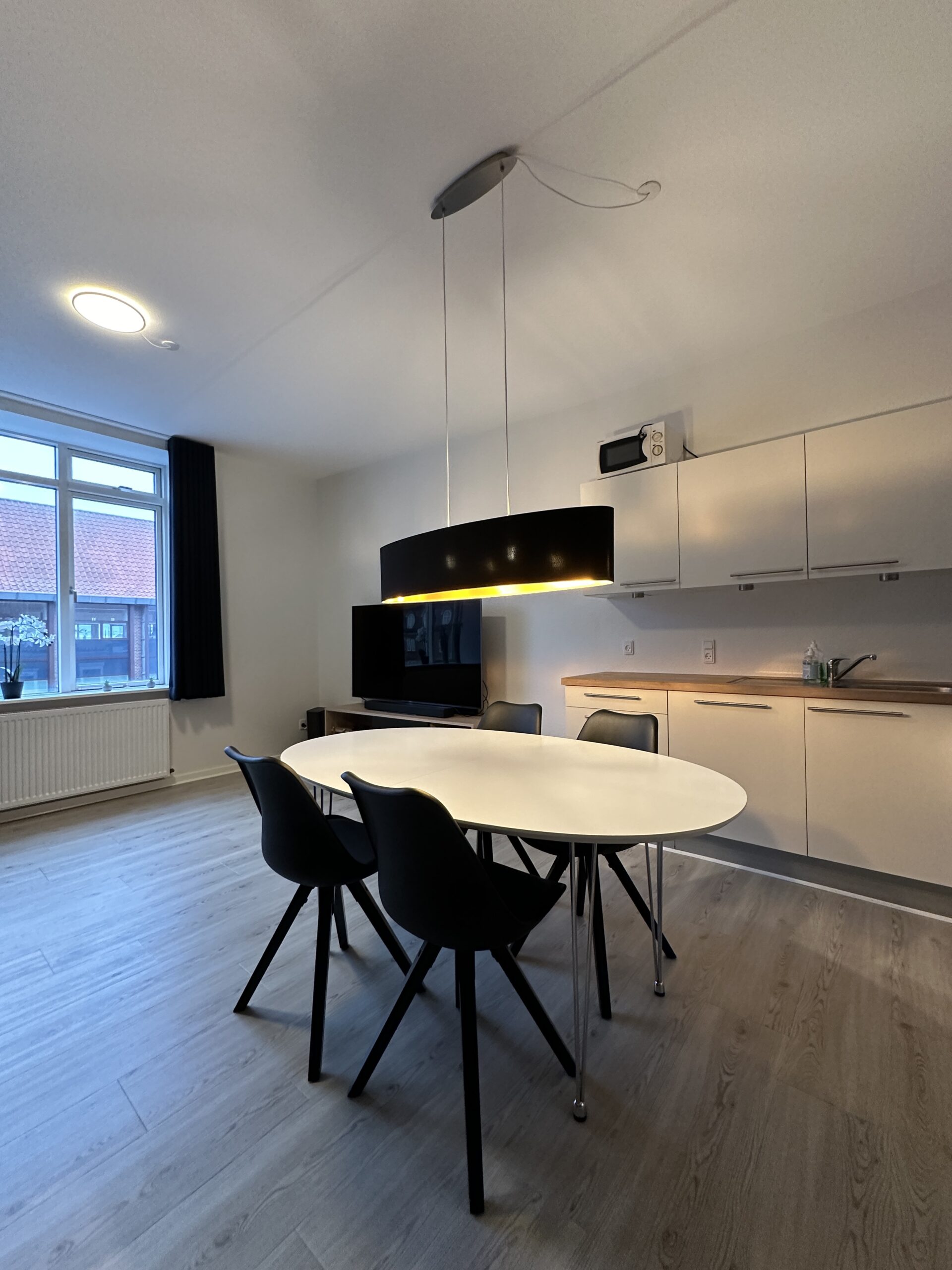 20241105_093405364_iOS