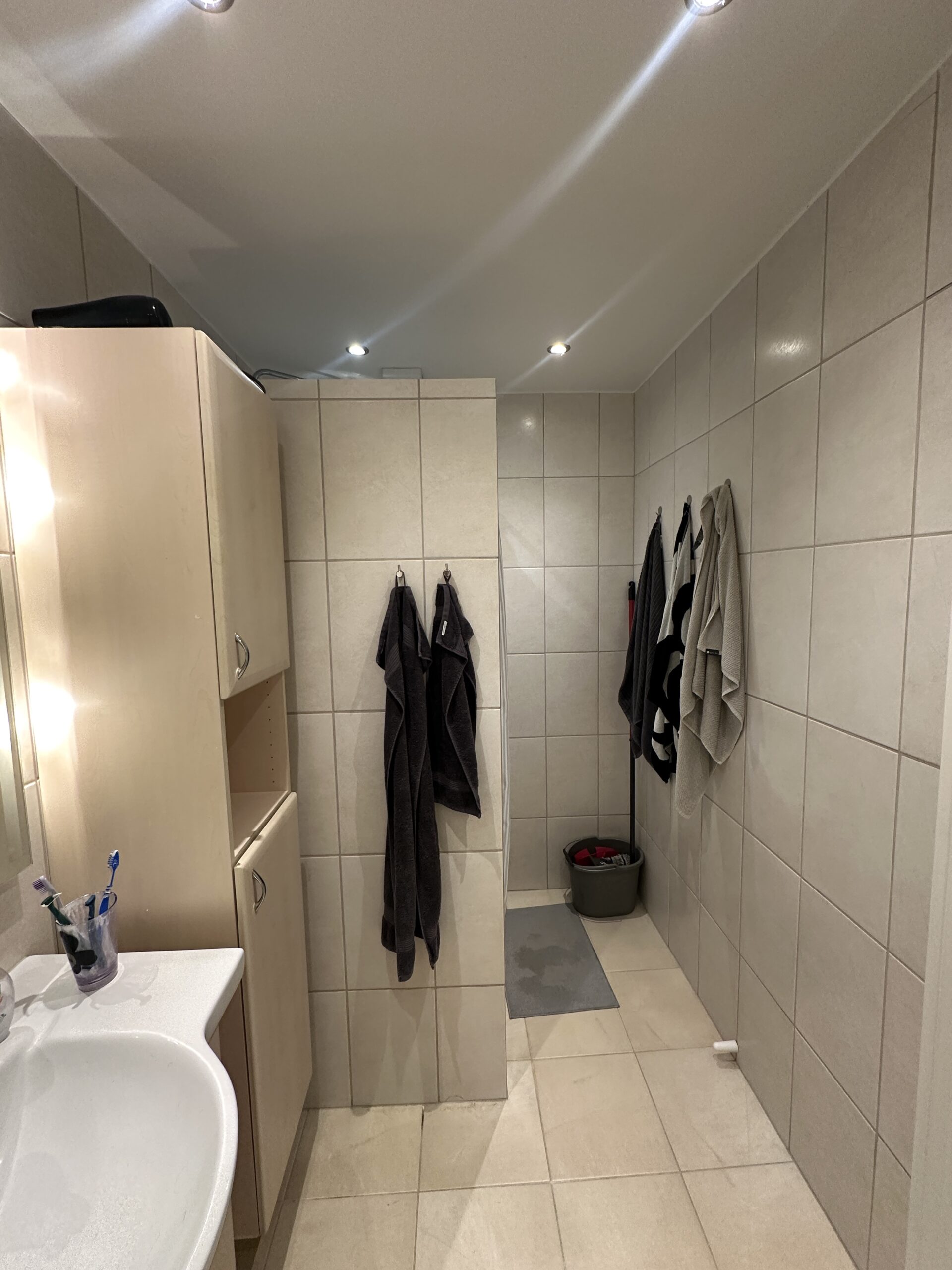 20251014_102116836_iOS