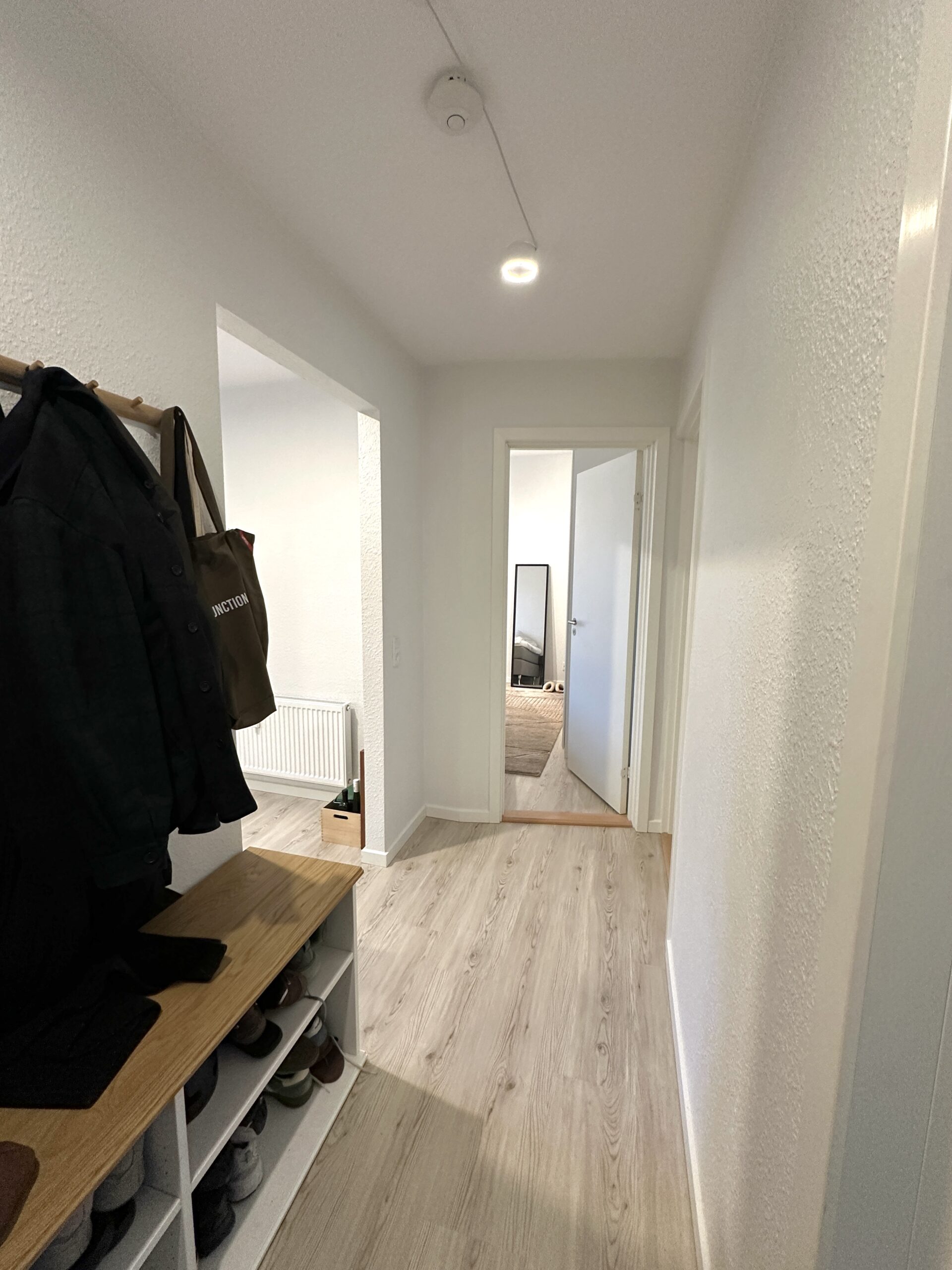 20251203_090759417_iOS