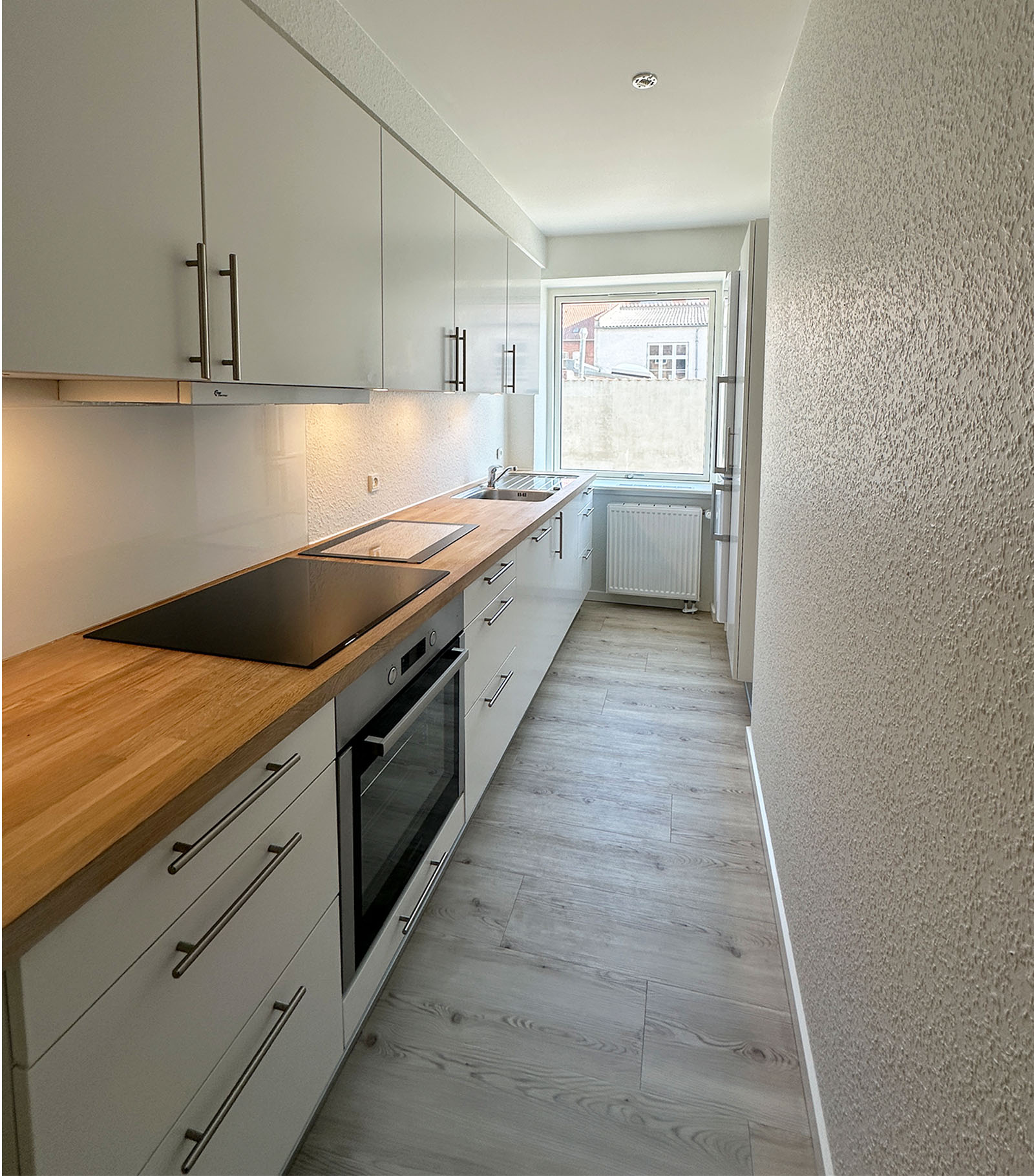 110-40-2 køkken